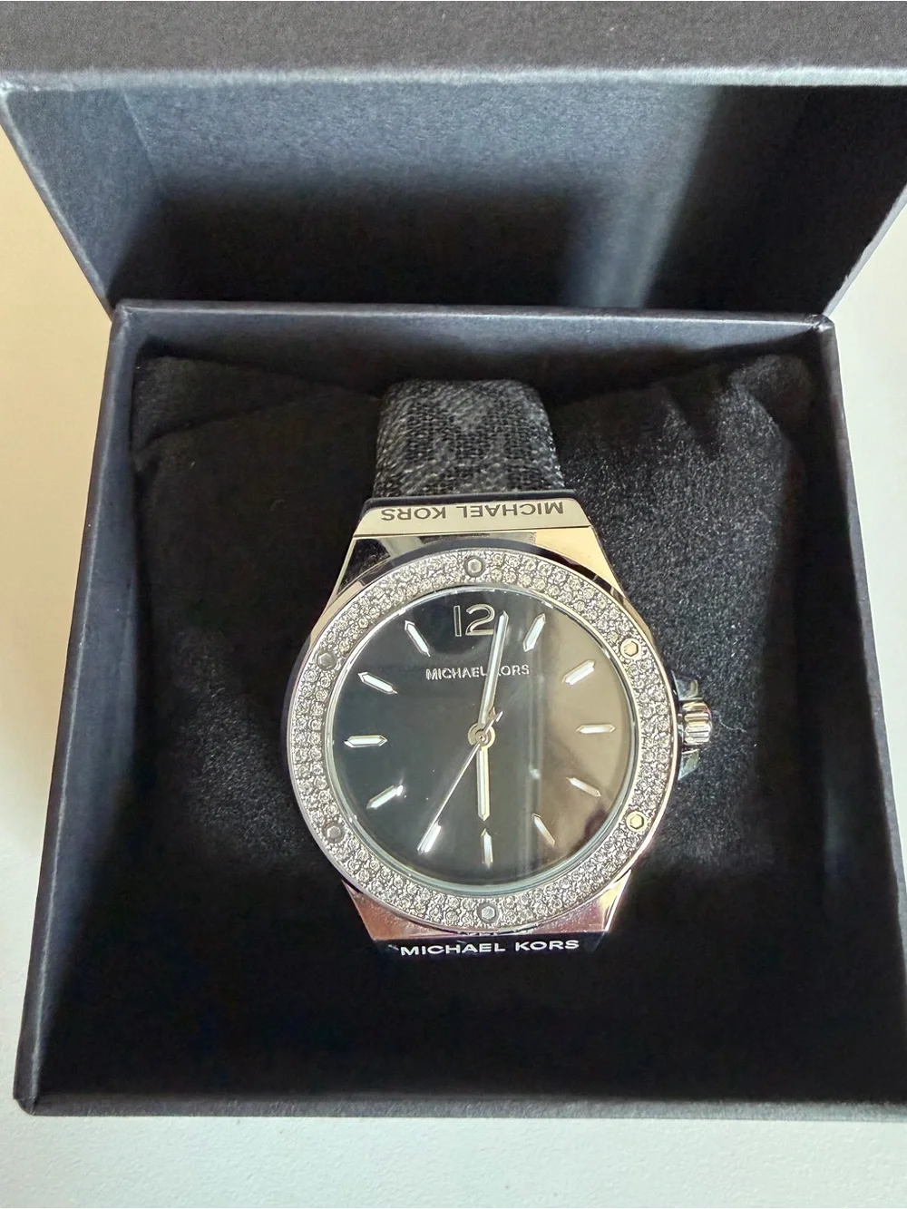 Michael Kors Black Dial Silver-Tone Crystal Bezel Watch Style# MK 7909